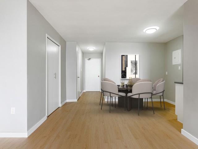 Canterbury Towers 2 Bedroom Apartment for Rent at 760 760, 770 Wonderland Road South, London, ON N6K 1M2 Westmount