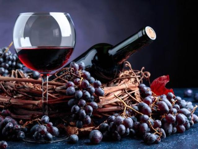 Cantina attrezzata colline Oltrepo' Pavese e Piacenza