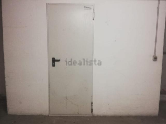 Cantina in vendita di m² in Via Bartolomeo Avanzini