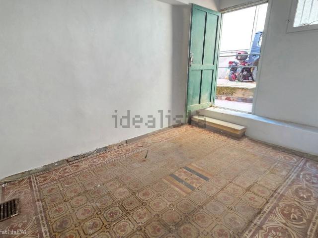 Cantina in vendita di m² in Via G. Matteotti, 50