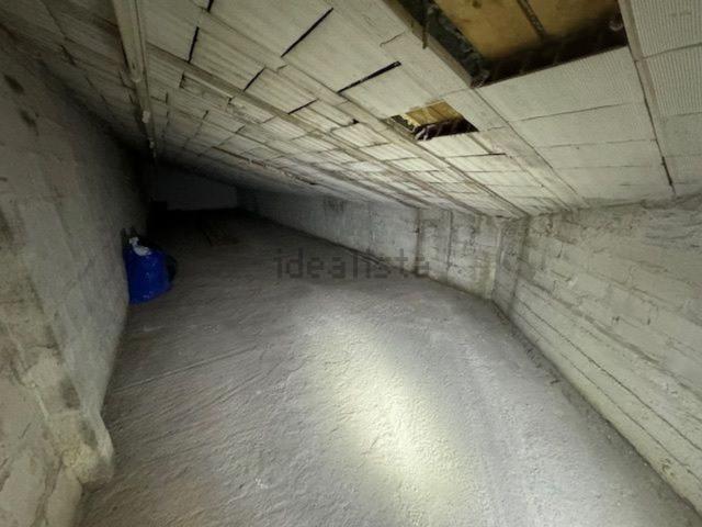 Cantina in vendita di m² in Via Giuseppe Massarenti, 86