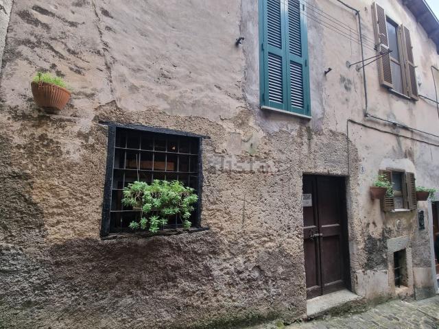 Cantina in vendita di m² in Via della Cisterna