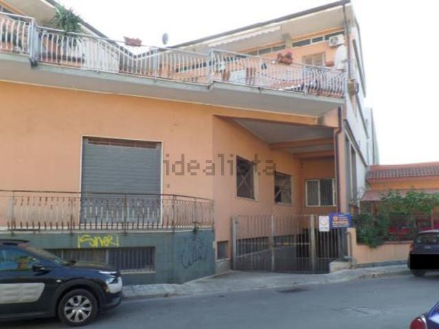 Cantina in vendita di m² in Via Salvatore Quasimodo