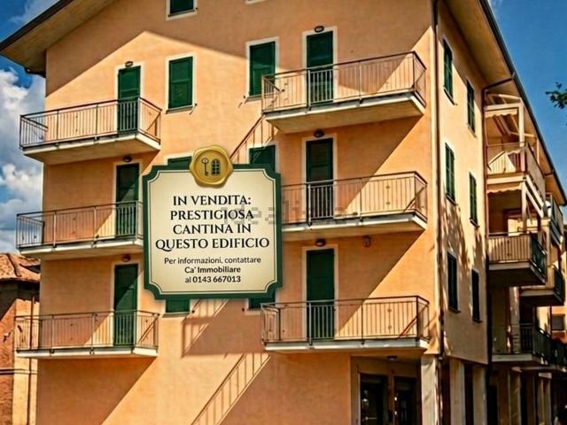 Cantina in vendita di m² in Via Roma, 82