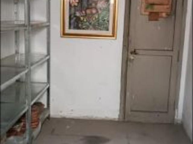 CANTINA USO MAGAZZINO O DEPOSITO