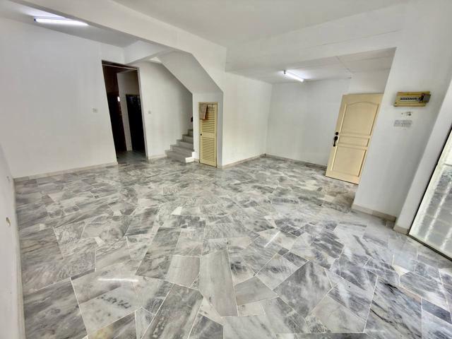 Cantik 4R 3B 22x75 di Jalan Paladium Seksyen 7 Shah Alam