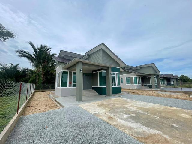 CANTIK Baru Siap Bungalow Setingkat Kg Binjai Kadok Kota Baharu JUAL