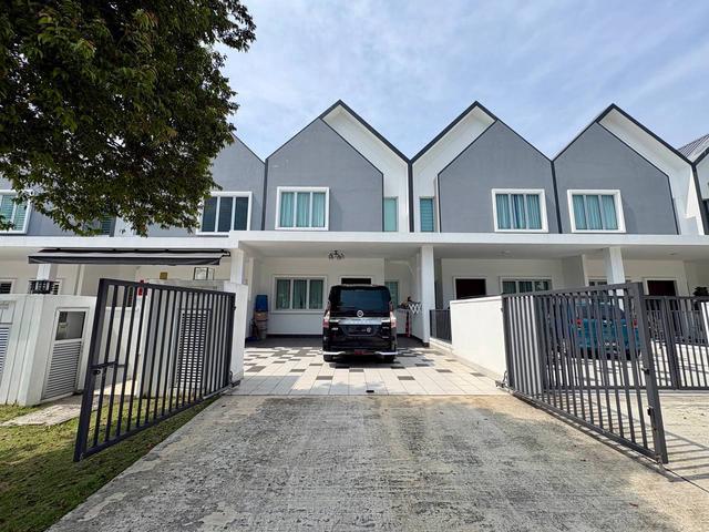 CANTIK Eco Forest Ebonylane 2 Storey Terrace For Sale