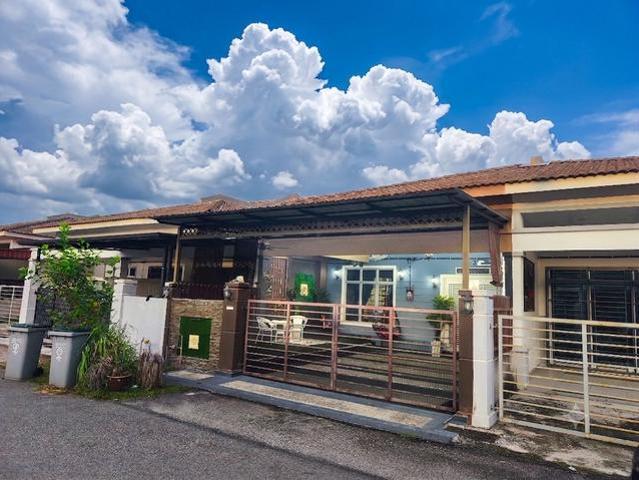 Cantik Fully Furnished Teres Setingkat Taman Jasin Bestari