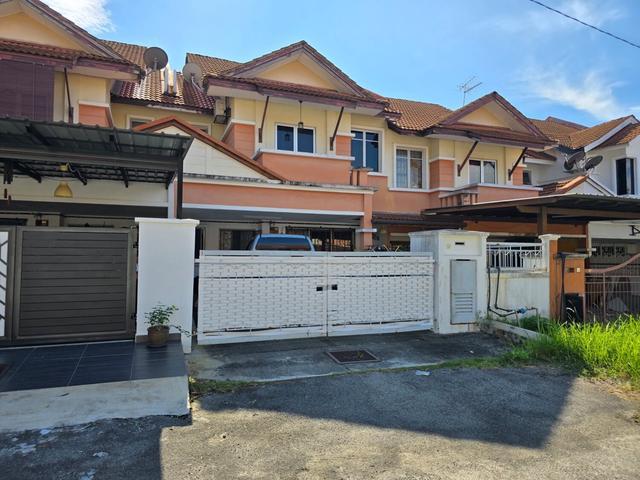 CANTIK SANGAT Double Storey Terrace Azzaharah Puncak Alam