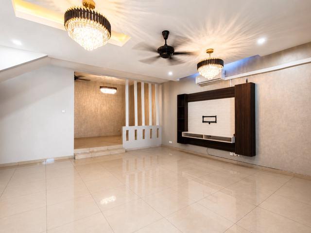 CANTIK SANGAT 2 Storey Terrace Taman Mulia Pajam Mantin N Sembilan