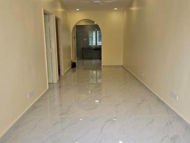 Cantik Setingkat Teres Rumah Renovasi Taman Telipot Bukit Sentosa