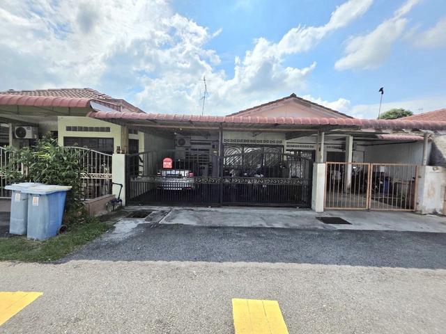 CANTIK Single Storey Taman Sri Medan Jaya Telok Panglima Garang
