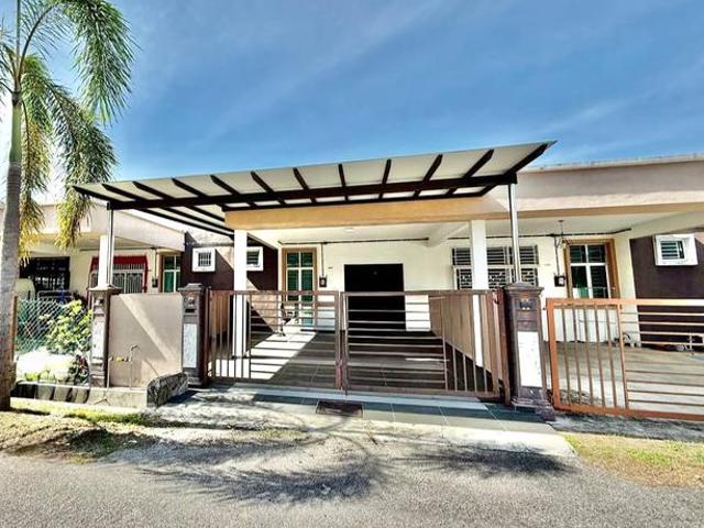 CANTIK RENOVATED FURNISHED Tmn Pulai Indah 2 Merlimau Melaka