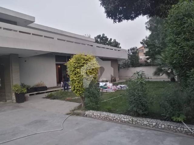 Cantt, 2 kanal house for sale gulberg garden town zaman park shadman gor upper mall lahore