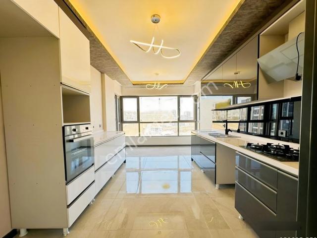 Cantürk'den Mimar Sinan Mh Lüx Yapıda 4.5+1 200 M2 !