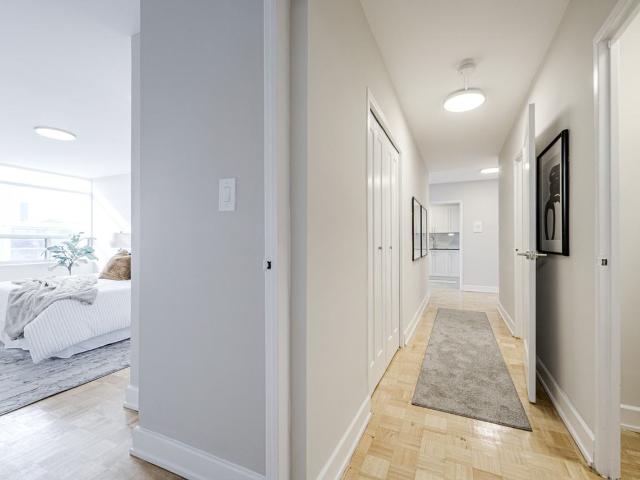 Canyon Apartments 2 Bedroom Apartment for Rent at 15/25 Canyon Ave, Toronto, ON M3H None Bathurst Manor