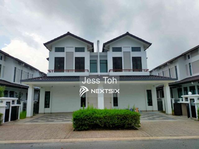 Can 100% full loan. Near by bus stop. Kitchen fully extend