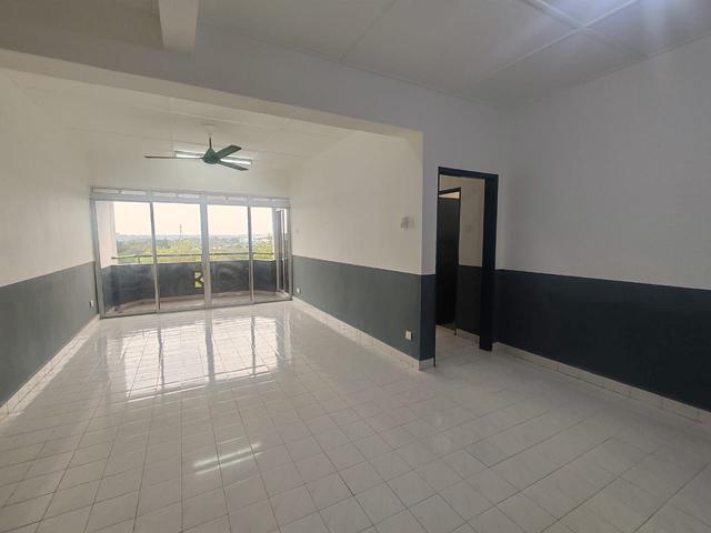 Can cash back 40k tanjung puteri apartment for sale