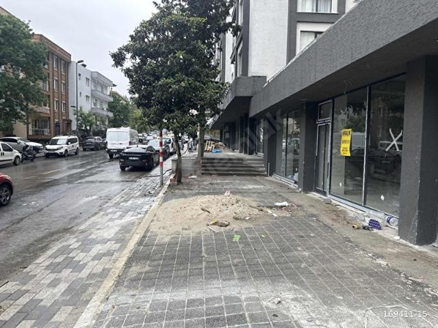 CAN EMLAK'TAN YAYA YOĞUNLUĞU OLAN CADDEDE SIFIR DÜKKAN.