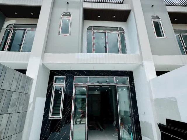 Càn tìm chủ cho 3 căn nhà đẹp gần TRƯỜNG CHUYÊN TG. KP. Bình Tạo, P. Trung An