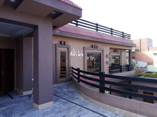 Canal road Aamir town 25 Marla kothi Bangla for rent Property for raha Faisalabad Amin Town ID 83269