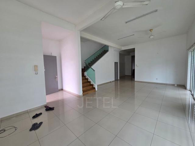 Canary Garden Semi D 32x80 Cheaper Value Unit