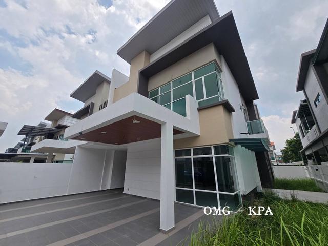 Canary Garden Taman Bestari Klang Double Storey SemiD House For Sale
