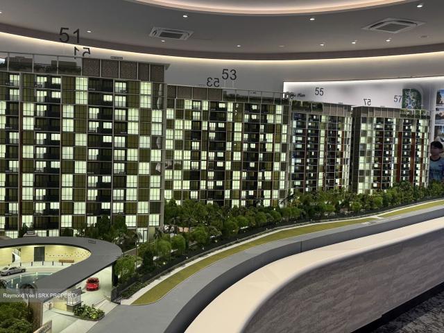 Canberra Crescent Residences D27, Apartment