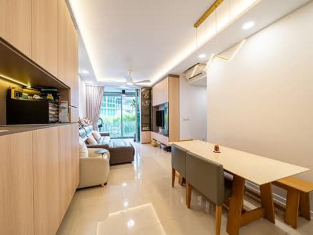 Canberra Residences Condominium For Sale, $1,480,000, 3 Bed 2 Bath 1,140 sqft $1,298.00 psf