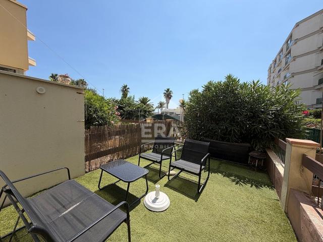 Canet en Roussillon: Appartement 32 m2 rez de jardin avec accès direct plage à vendre