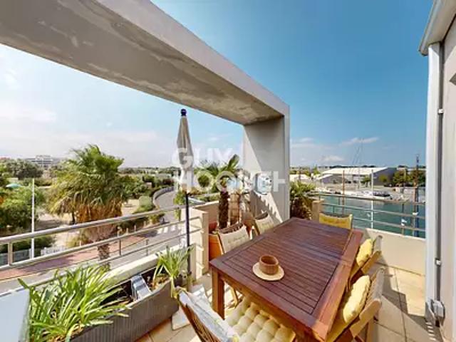 Canet en Roussillon 66140 Achat / Vente appartement 4 pièces t4 au dernier étage terrasse
