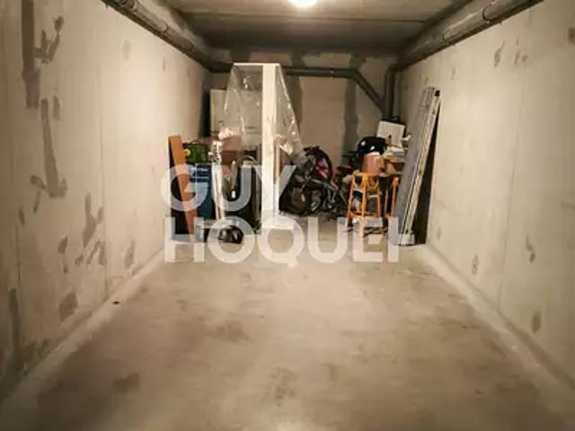 Canet en Roussillon 66140 Achat / Vente parking au dernier étage