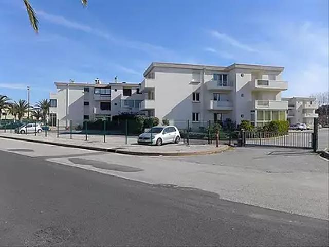 Canet en Roussillon 66140 Location appartement 2 pièces t2 parking