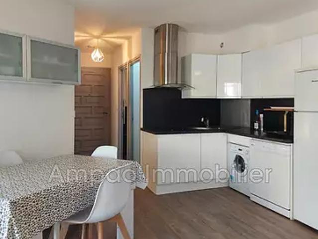 Canet en Roussillon 66140 Location appartement 2 pièces t2 piscine parking