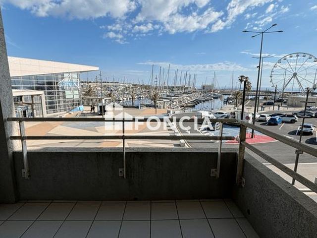 CANET PORT / AQUARIUM – T2 Traversant – Vue Port Exceptionnelle – Terrasse – Ascenseur – Parking