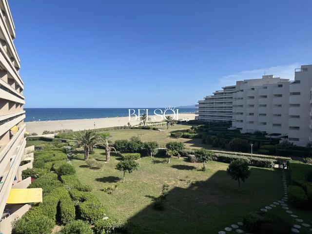 CANET SUD Appartement rénové T3, Vue Mer, en SUS Garage et Dou