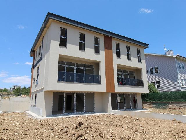 Ekskluzywna willa bliźniacza 195 m² w Ahlatlıbel, Ankara