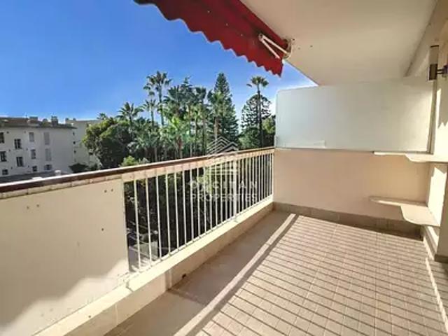 Cannes 06400 Achat / Vente appartement 3 pièces t3