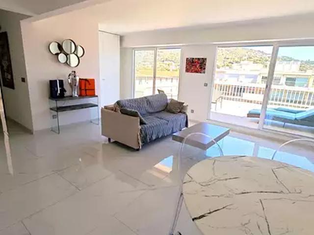 Cannes 06400 Achat / Vente appartement 3 pièces t3 au dernier étage terrasse