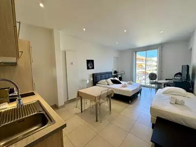 Cannes 06400 Achat / Vente appartement 1 pièce t1