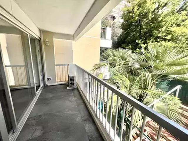 Cannes 06400 Achat / Vente appartement 1 pièce t1