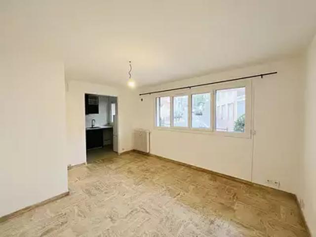 Cannes 06400 Achat / Vente appartement 1 pièce t1