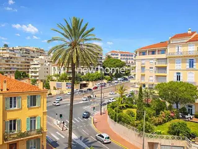 Cannes 06400 Achat / Vente appartement 2 pièces t2