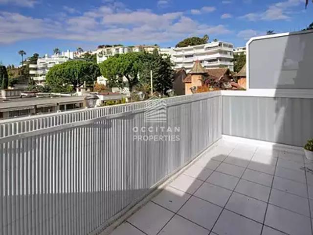 Cannes 06400 Achat / Vente appartement 2 pièces t2
