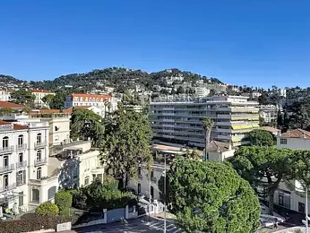 Cannes 06400 Achat / Vente appartement 2 pièces t2