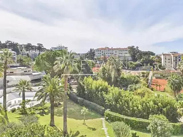 Cannes 06400 Achat / Vente appartement 2 pièces t2