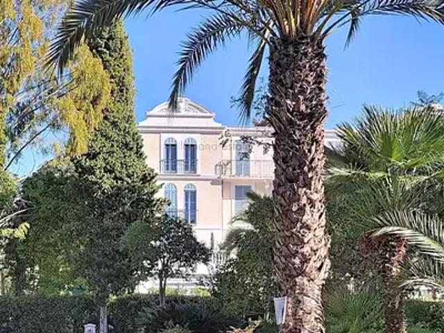 Cannes 06400 Achat / Vente appartement 2 pièces t2