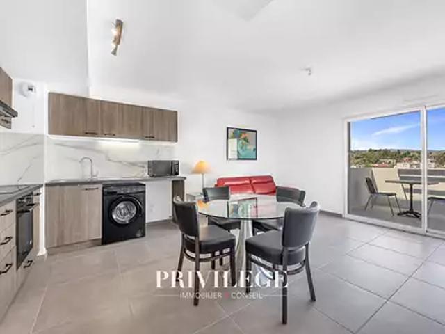 Cannes 06400 Achat / Vente appartement 2 pièces t2