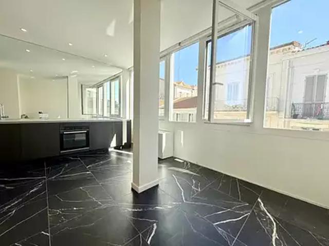 Cannes 06400 Achat / Vente appartement 2 pièces t2